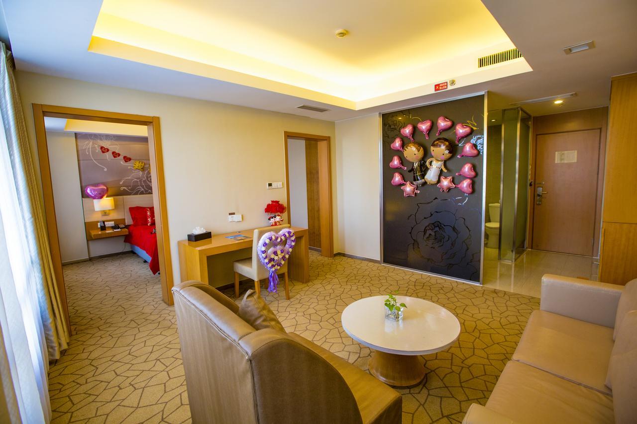 Metropolo Shenyang Wanda Plaza-Beiyi Road Hotel Exterior photo